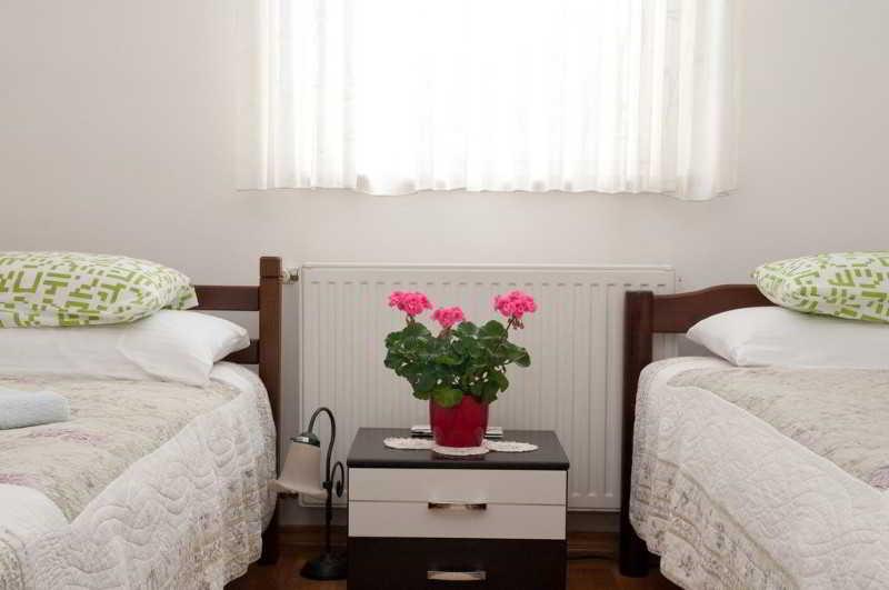 Apartman Urbana Villa Zagabria Esterno foto